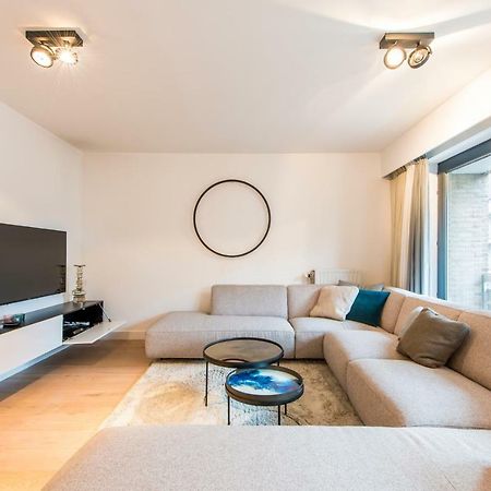 Ruim en modern appartement te Knokke nabij de dijk Buitenkant foto