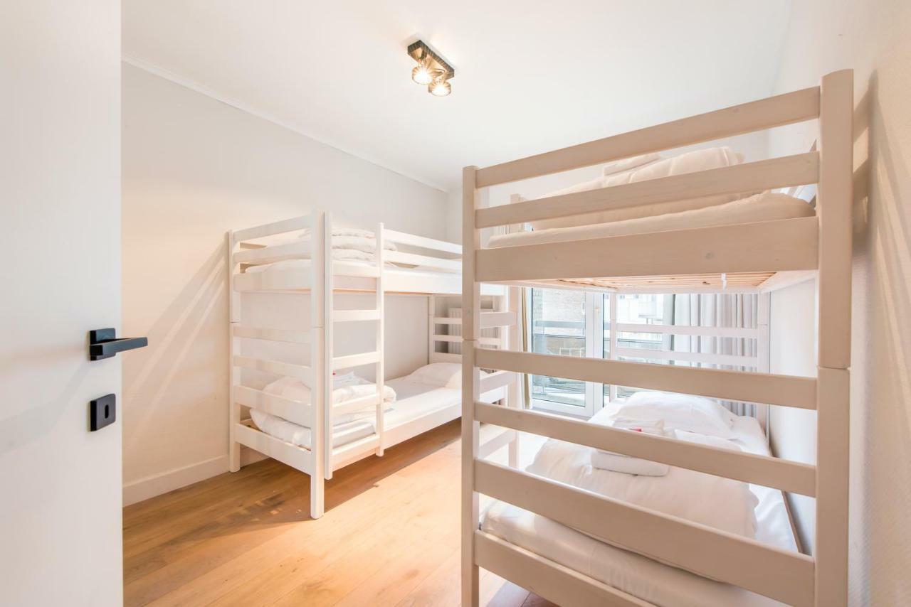 Ruim en modern appartement te Knokke nabij de dijk Buitenkant foto